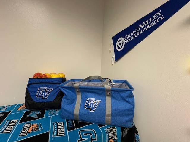 CHWB Homecoming decorations, close up of GV bag